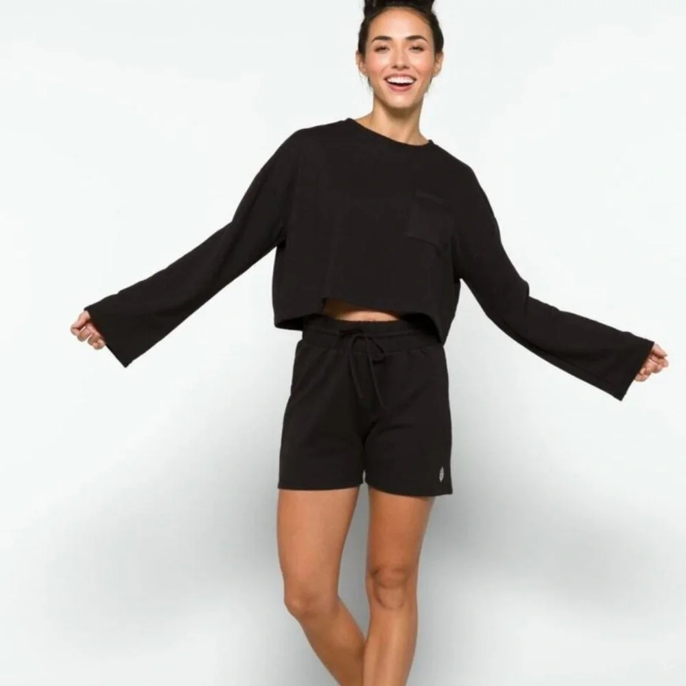 Free People Black Fleece Shorts We the Free - Picture 1 of 4